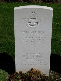 Klagenfurt War Cemetery - Cruden, George Stevenson